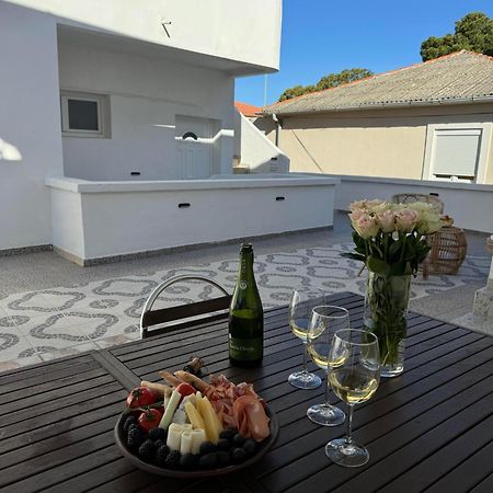 Pag Vero Apartments Pag Town Εξωτερικό φωτογραφία