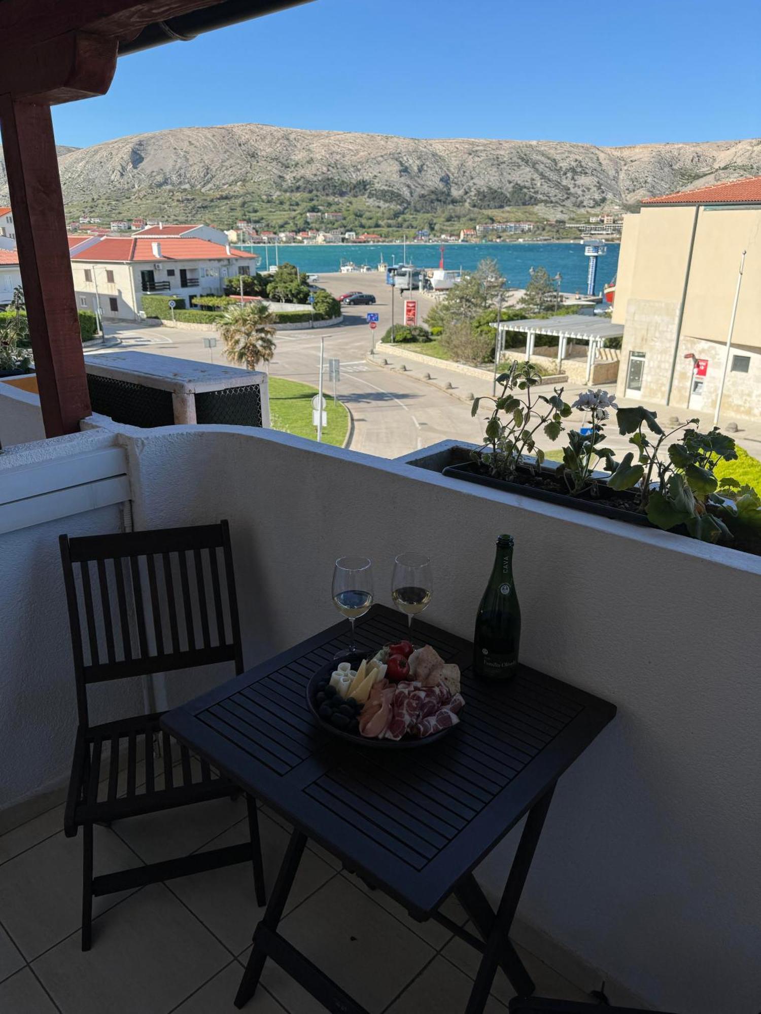 Pag Vero Apartments Pag Town Εξωτερικό φωτογραφία